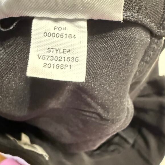 VINCE Women’s 6 Belted Dress Shorts Solid Black - Picture 6 of 7